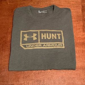 Under Armour t-shirt